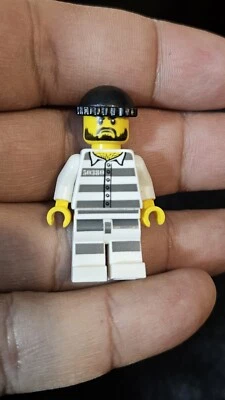 lego city minifigures Police Jail Prisoner  Cty0007 C16-2 - Image 1 of 4