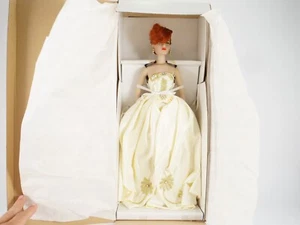 The Ashton Drake Madra First Encounter Doll - Picture 1 of 10