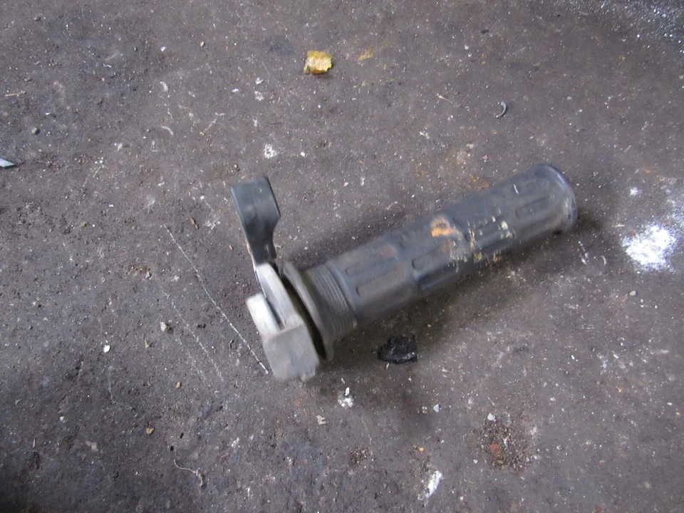 1978 honda cb400 a hondamatic throttle tube twister - Image 1 of 1