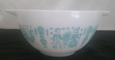 Vintage Pyrex 441 Mixing Bowl - Turquoise Wheat & Harvest Design - Image 1 of 4
