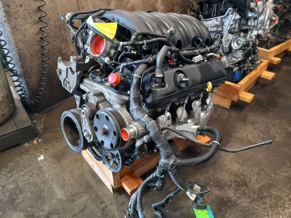 CHEVROLET SILVERADO 1500 PICKUP 2014-2016 ENGINE 5.3L 1721827 Foto 1 de 1