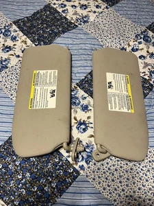 2007-2012 Nissan Sentra Sun Visor Right Left Pair Beige Mirrored Cloth OEM - Picture 1 of 3
