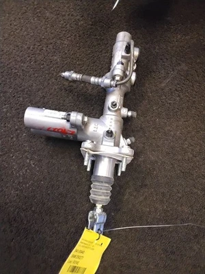 Cilindro maestro de freno Hyundai Sonata 2011-2015 compatible con VIN 4 octavo dígito híbrido Foto 1 de 3