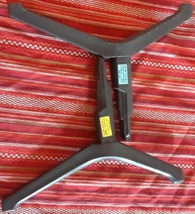 Samsung bn63-18871a 18877a Tv stand legs UN58TU7000FXZA UN55TU7000FXZA SHIP FAST - Picture 1 of 1