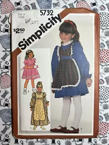 Simplicity Sewing Pattern 5732 Child' Dress & Pinafore in Two Lengths Size 4 Cut - Picture 1 of 3