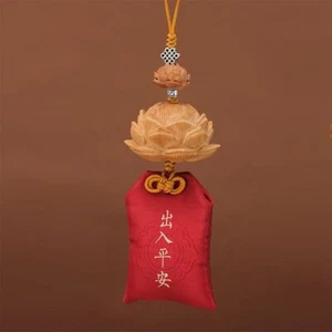 Auto Anhänger Mahagoni Lotus Peace Talisman Glückstasche Beutel Tasche Rückspiegel - Bild 1 von 6