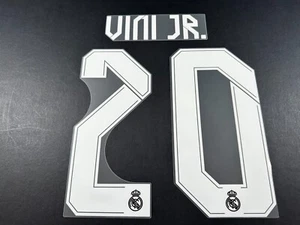 2021 2022 REAL MADRID VINI JR 20 WHITE AWAY 3RD PLAYER SIZE NAMESET - Picture 1 of 2