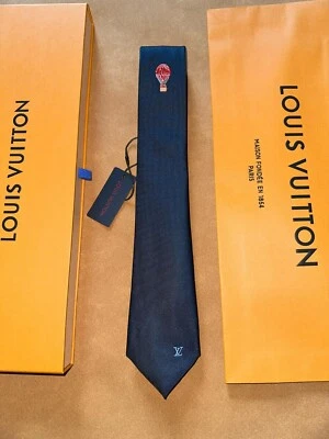 路易威登男式 Baloon 修身领带 100% 真丝海军蓝最宽 2.75 全新带标签 — 第 1/4 张图片