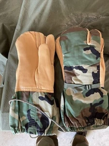 USGI Cold Weather Trigger Finger Mittens w/ Liners & Lanyard WOODLAND MEDIUM NEW - Picture 1 of 4