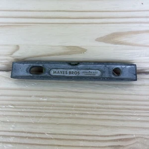 Vintage Mayes Bros 9" Metal Bubble Level Johnson City Tennessee Made in USA - Picture 1 of 14