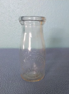Antique Embossed CF Smithers Jerseys 1/2-Pint Milk Glass Bottle 5.5" New York - Picture 1 of 6