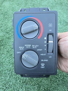 1995-1997 Chevy Gmc S-10 Blazer Jimmy HVAC A/C Heater Temp Climate Control Unit - Picture 1 of 4