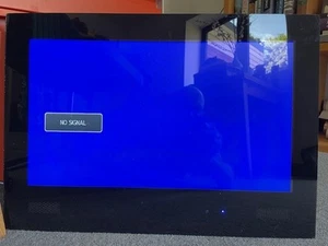 Waterprooof TV - Picture 1 of 5