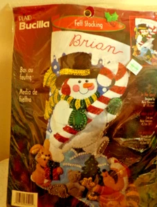 KARIERTER BUCILLA VERSIEGELTER FILZ WEIHNACHTSSTRUMPF SET IM GEIST SCHNEEMANN 18 ZOLL USA - Bild 1 von 3