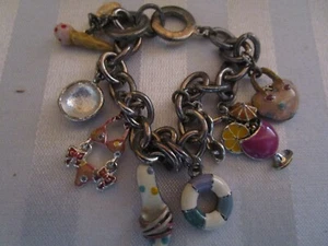 COOKIE LEE SIGNED BEACH SILVER TONE 7" CHARM ENAMEL BRACELET COLORFUL - Picture 1 of 3