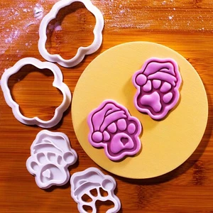 Santa Paw Mini 2" Cookie Cutter & Stamp Set Christmas Dog Treats Festive Winter - Picture 1 of 5