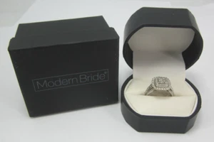 BEAUTIFUL LADIES MODERN BRIDE 10K WG DIAMOND ENGAGEMENT RING 1CT. (SIZE 7)  4.4G - Picture 1 of 9