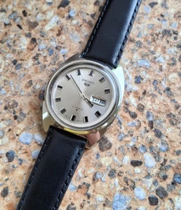 Seiko 5 21 Jewels Automatic 6119 8250 JDM vintage gennaio 1969 - Foto 1 di 11