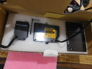 Keyence Model: VG-036 Digital Displacement Sensor.  New Old Stock - Picture 1 of 3