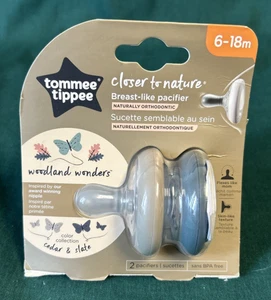Tommee Tippee Closer To Nature Pacifier Breast-Like Shape 6-18M 2pk Woodland NEW - Picture 1 of 5