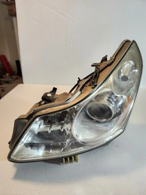 Faro de xenón oculto para conductor izquierdo Infiniti G35 G37 2007-2009 sedán  Foto 1 de 4