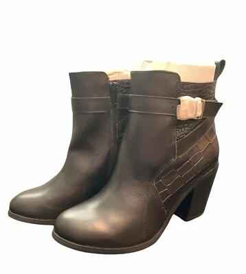 Botines negros de imitación de cuero talla 7,5 - 3,5" tacón cubano menta Gigi Foto 1 de 4