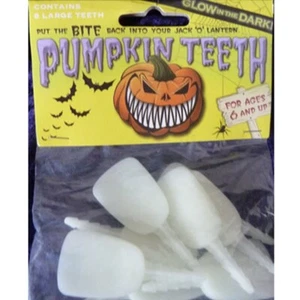 Pumpkin Buck Teeth Glow Large - Bild 1 von 1