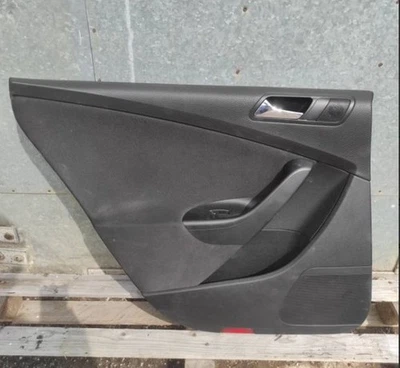 VW PASSAT Variant B6 3C5 Türpolster hinten links 3C9867211DA 2.00 31724695 - Bild 1 von 4