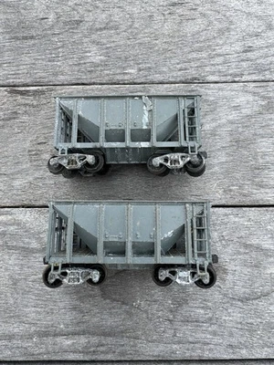 Coches tolva de mineral de hierro Varney de metal vintage escala HO Foto 1 de 4