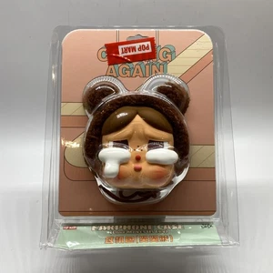 (Authentisch) Pop Mart CRYBABY Crying Again - Kopfhörer Hülle (Love Makes Us Wry) - Bild 1 von 7