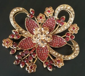 Avon 35th Anniversary Poinsettia Red and Amber Rhinestone Brooch Large Size - Bild 1 von 5