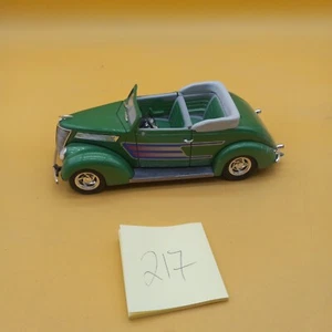 1/18, 1937 Ford convertible street rod top up , new in the box - Picture 1 of 7