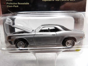 Chevy Camaro RS/SS 1969 2003 Johnny Lightning Gold Series Muscle Cars 1:64 - Imagen 1 de 4