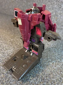 Pair of Decepticons - Duocons that form "Flywheels" with the Instuction Booklet - Picture 1 of 18