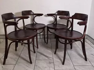 Ein Set 4 Thonet Still Bugholzstuhl Mit Armlehnen - Bild 1 von 18