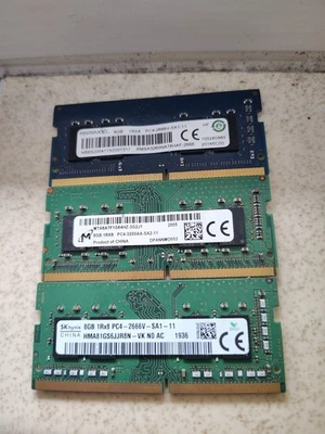 Hynix HMT351S6CFR8C-PB 4 GB 2RX8 DSR3 Laptop Memory (PC3-12800S-11-11-F3) - Image 1 of 4