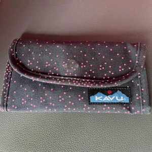 KAVU Portafoglio Big Spender Tri-Fold Pois Blu Rosa Ritirato - Foto 1 di 5