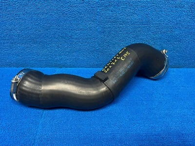 Tubo de manguera superior intercooler Bentley Continental GTC 2005-2010 OEM Foto 1 de 4