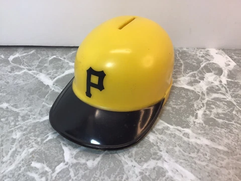 Vintage Pittsburgh Pirates 1973 plastic baseball helmet bank Cover