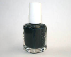 *** Essie Nail Polish Lacquer ~ Mind Your Mittens #853 Brand New 0.46 Fl. Oz - Picture 1 of 1