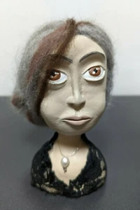 Afroamerikanische schwarze Kunst Puppe Skulptur OOAK Original Handarbeit Papier Ton Büste - Bild 1 von 7