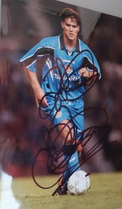 BEN THORNLEY MAN UNITED 10X8 SIGNED PROFESSIONAL PHOTO COA - OFFERS ACCEPTED - Picture 1 of 2