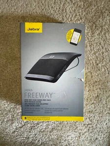 NEW Jabra HFS100 Freeway Wireless In Car Bluetooth Hands Free Speaker Phone - Zdjęcie 1 z 2