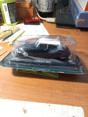 DEL PRADO  1:43 AUTO DIE CAST  CITROEN DS19 NERO E BIANCO   - Immagine 1 di 3