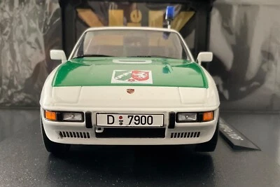 Porsche 924 Autobahn Polizei Dusseldorf 1985 1/18 KK Scale - Immagine 1 di 4