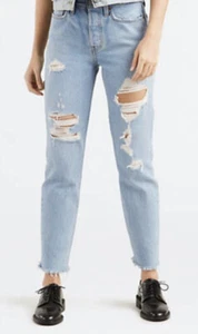 LEVI'S Wedgie Fit Jeans •25• Destroyed Lighter Blue Vintage Look Levis $98 - Picture 1 of 11