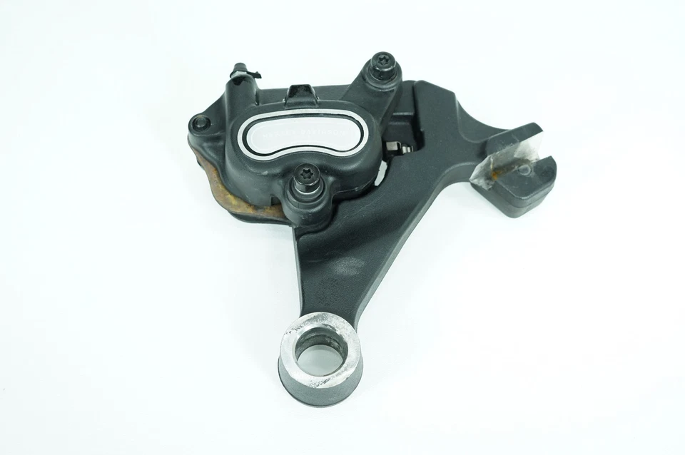 14 оригинальных суппортов заднего тормоза Harley Dyna FXDBP Street Bob с кронштейном 40908-08 - Изображение 1 из 4