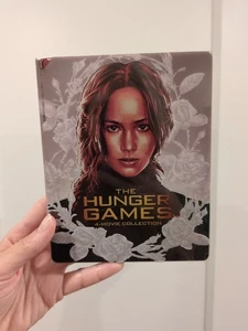 The Hunger Games: Complete 4-Film Collection SteelBook(4K Ultra HD+Blu-ray,2023) - Foto 1 di 7