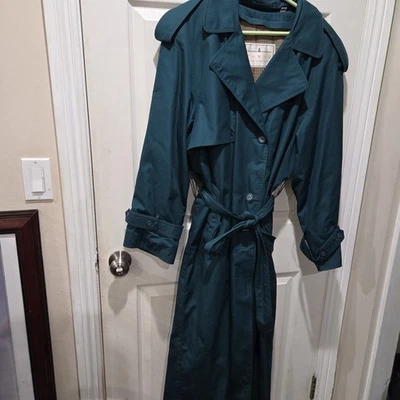 Gabardina Towne by London Fog para mujer verde forrada con cinturón retro clásica talla 16 Foto 1 de 4