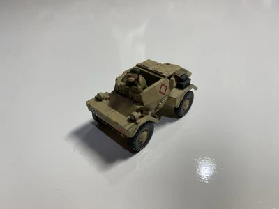 Модель грузовика Daimler Dingo с 2 солдатиками длиной около 1 7/8 дюйма - Изображение 1 из 2